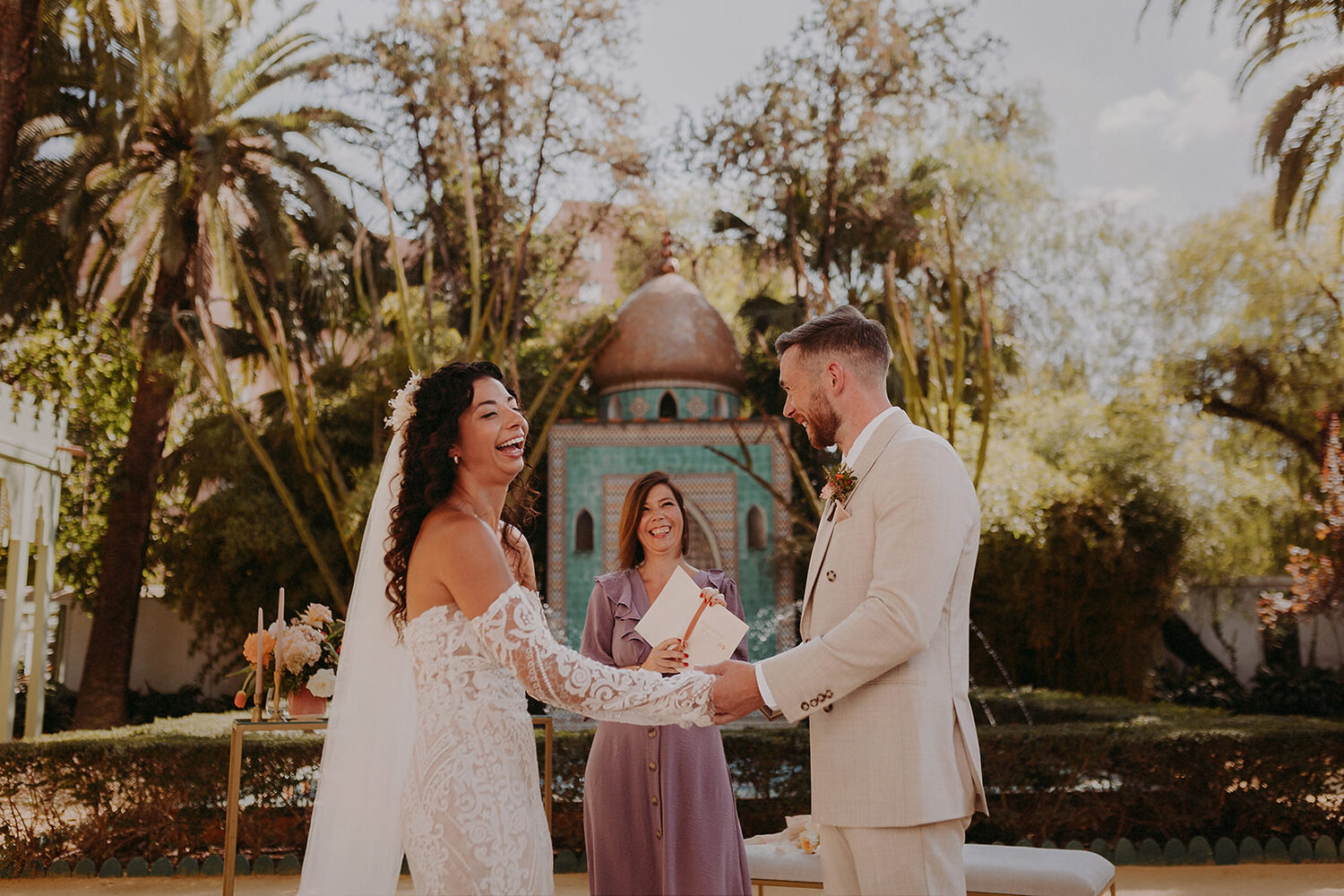 Guión para una Boda Civil: ¡Personaliza este Ejemplo a tu Gusto!